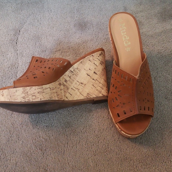mudd wedges